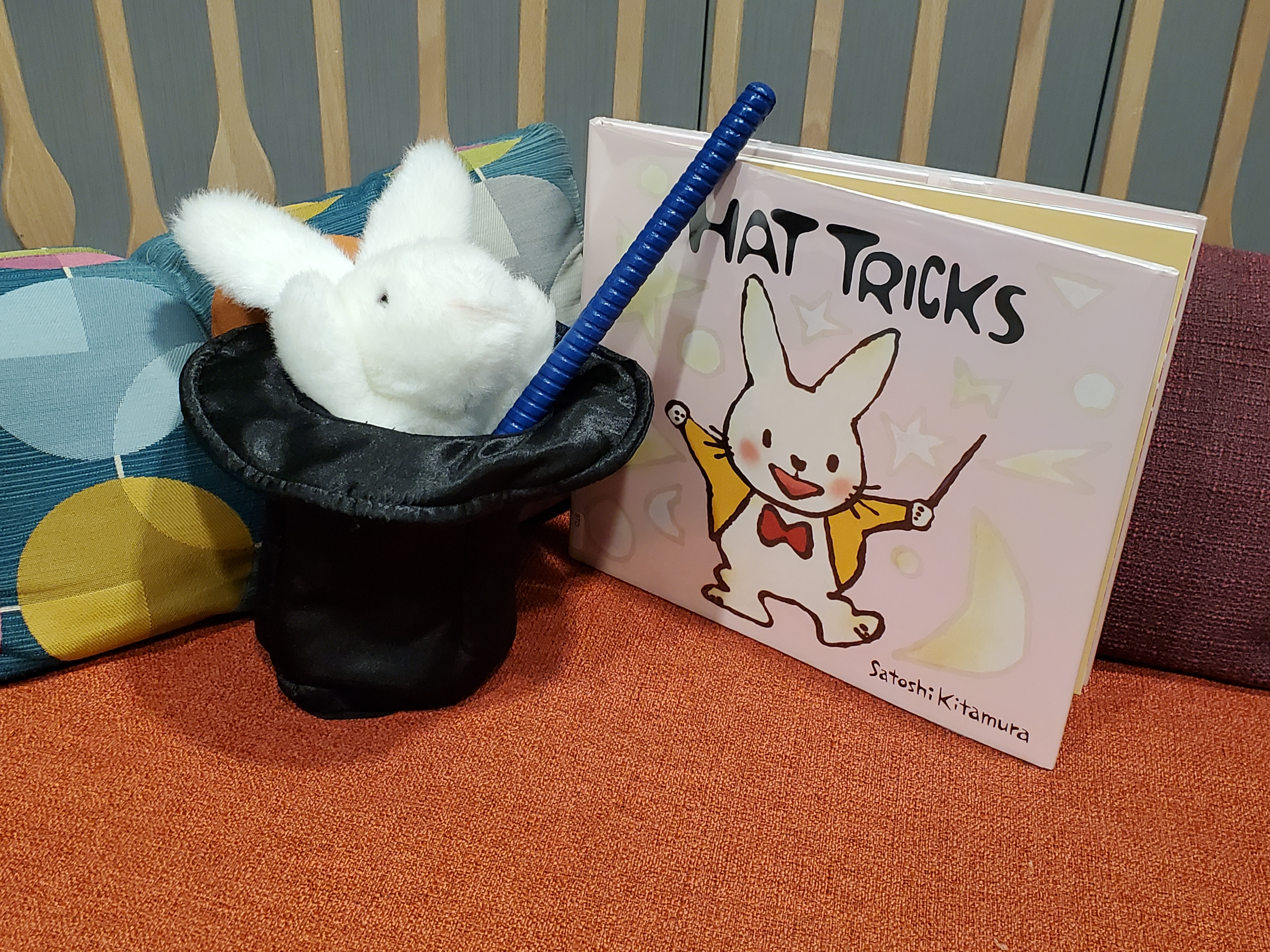 ST Hat Tricks Puppet Stick